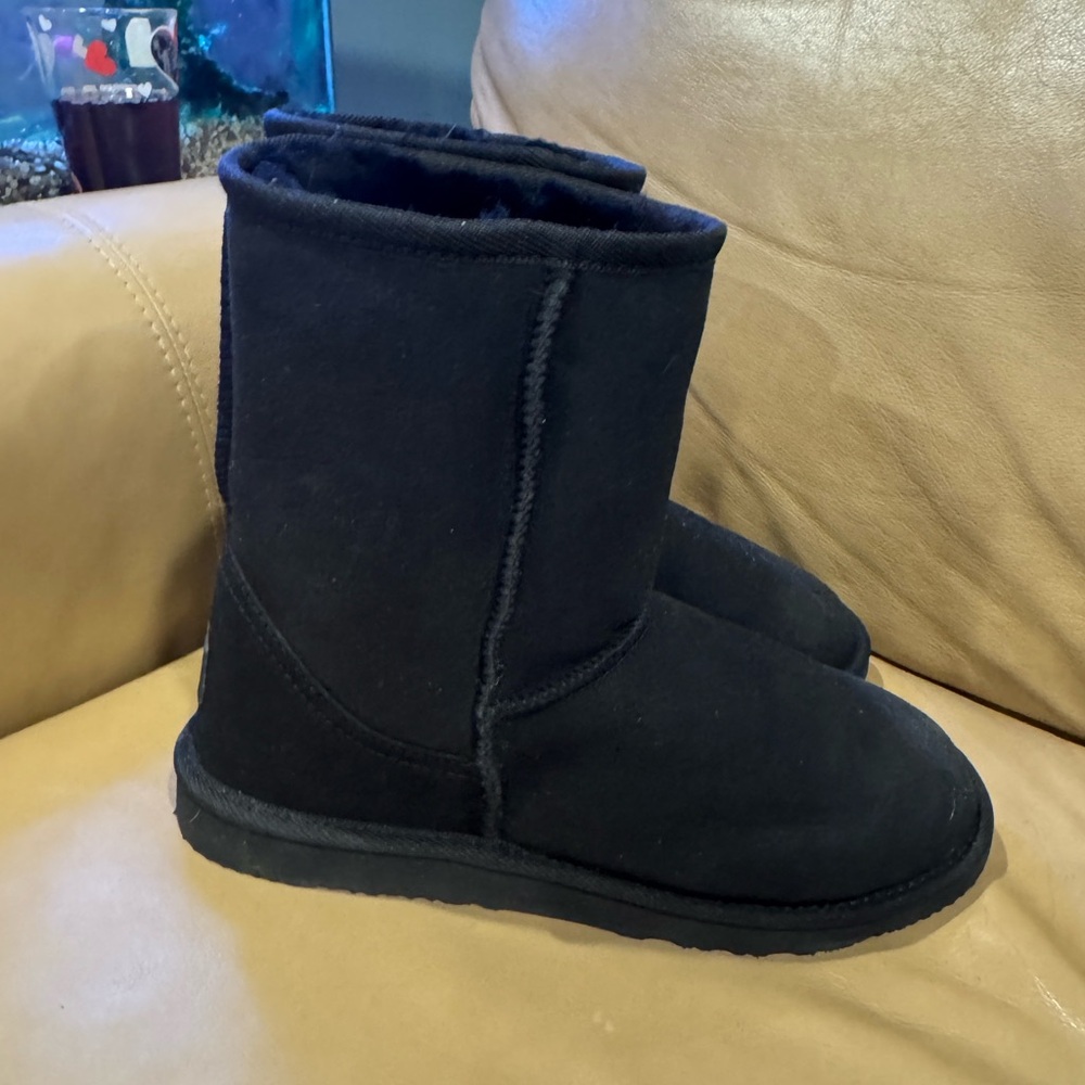 Ugg Since 1974 Australia Black Short Boots Size 12 Women's